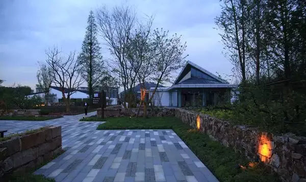鄉(xiāng)村旅游規(guī)劃公司:田園東方旅游規(guī)劃強(qiáng)調(diào)的是積極的隱逸